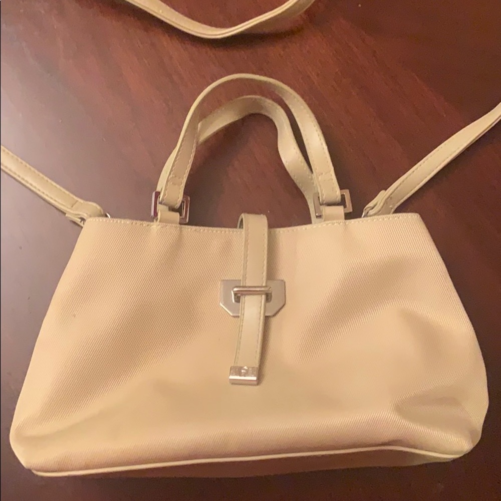 Etienne aigner purse